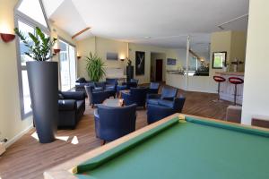 Hotels Hotel du Golf Saint-Laurent : photos des chambres