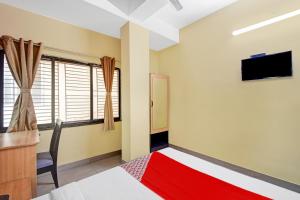 Hotel O Grand Lazeez Dumurjala outdoor Stadium