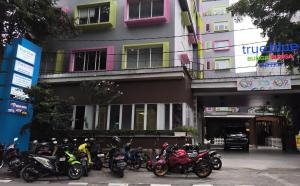 True Blue Bunga Bunga Hotel Pasar Baru - Jakarta