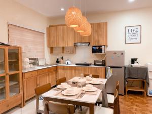 T-Villa Escapes by the beach