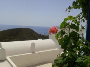 Antonia Rooms Anafi-Island Greece