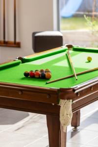 Madeleines Retreat 450M to Beach & 1KM to Shops