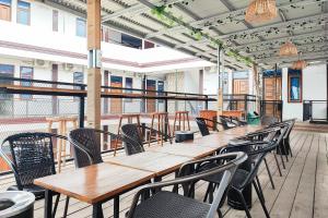 Urbanview Hotel Syariah at Waskita Residence Telanaipura