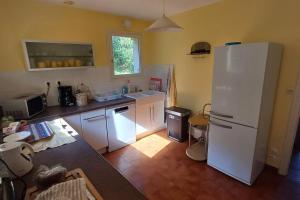 Family villa in wooded estate near the sea