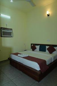 Hotel Moon -Near Bus Stand Panipat