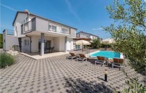 Gorgeous Home In Debeljak With Wifi