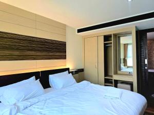 Enjoy private pool villa