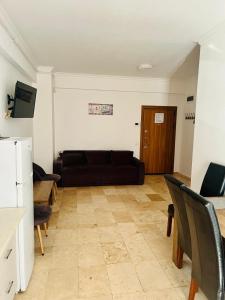 Solid Apartments Mamaia