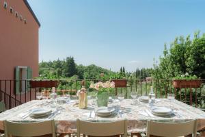 JAR - The country house