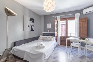 33EnjoyGranadaCentro. Parking opcional.