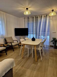 Hello Oliva Beach Roger - 3hvězdičkové hotely ve městě Oliva