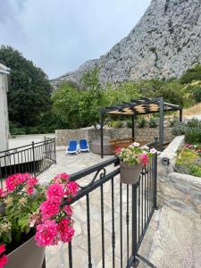 Stone house Marinko - Free Beach Parking