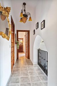 Exclusive Villa with Panoramic Views and Private Pool