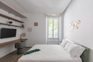 iFlat Sleek & Sunlit Apartment near the Vatican