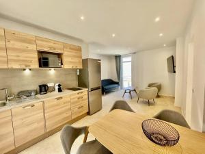 Appartements Centre Village CAP FERRAT : photos des chambres