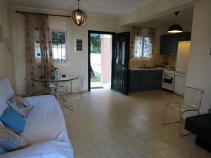 Barbati Beach Holiday Apartment Corfu Greece