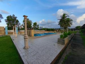 QURATA RIVERSIDE RESORT