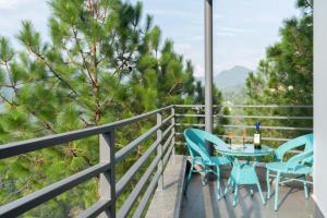 Pristine Pines by VEO, StayVista - 8BHK Mountain-View Villa with Table Tennis