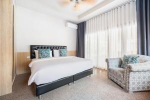 Naka Villa at Pratumnak