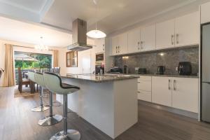 Blue Outlook Garden by Atlantic Holiday