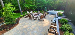 Group Cabin with Pool Table, Spa and Many More Amenities in Maine
