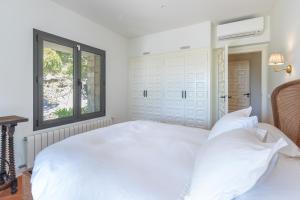 Casa con piscina privada vistas al mar