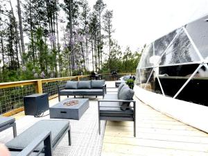 Spacious Dome with Lofted Interior and Furnished Deck in Kentucky