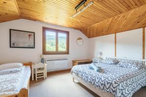 Maisons de vacances La Bonne Idee - Gite familial vue montagne : photos des chambres
