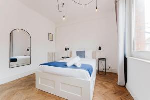 Appartements La Madeleine -two bedroom apartment : photos des chambres