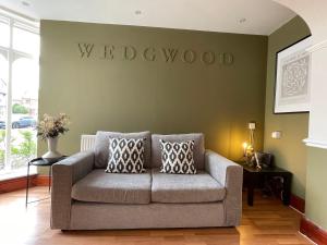 Wedgwood Hotel - Room 4