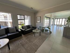 Braham Apartments - The Oasis 48B