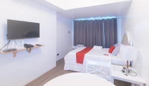 RedDoorz at MPT Suites Test