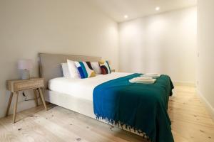 Art Deco 24 Luxury Apartment Downtown Metro AC