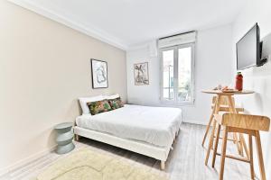 Appartements Petit studio moderne a Asnieres -III : photos des chambres