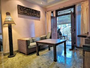 Villa Yoni in Bali - 2hvězdičkové hotely ve městě Pesanggaran