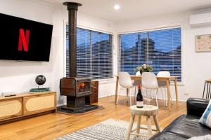 The Eighth - Pet Friendly