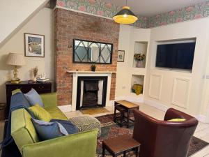 Newly refurbished 2 bedroom flat