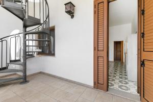 Casa Poesia by BarbarHouse