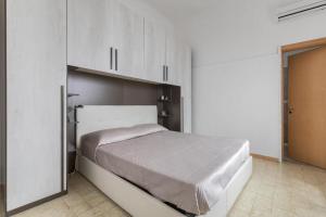 Casa Poesia by BarbarHouse