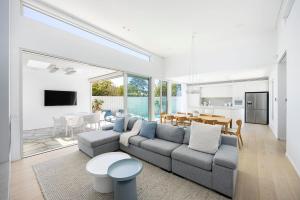 Villa Bianca - Pool & 300m from Beach