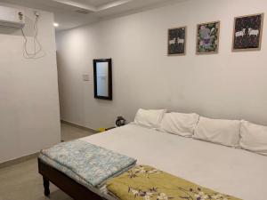 Maa Kushmanda Guest House