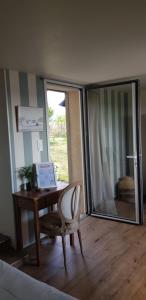 B&B / Chambres d'hotes La Chouetterie : photos des chambres