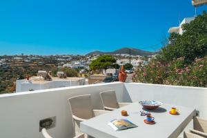 Sifnos Hideaway