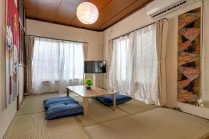 -Ueno house2F3F- 5-minute walk from Yoyogi-Uehara Station