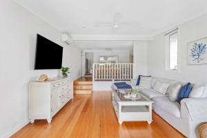 The Beach Cottage in Rye - 1 min from beach