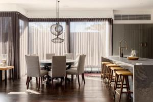 Shambala Dana - Balinese Inspired Villa with Pool