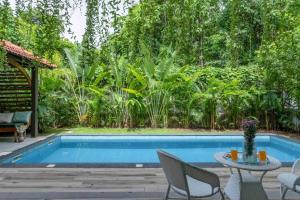 Casa Maxima - Luxury 4bhk villa with pool