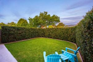 Roseys Cottage - 600m to Beach & Mountain Views