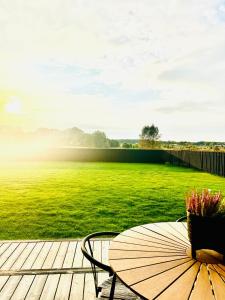 Modern Villa By The Sea