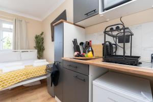 Open Mind Property -Studio Flat & Free Parking